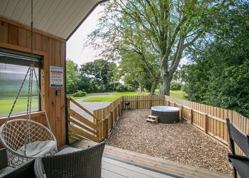 Stargazer - Blaithwaite Country House Estate, Wigton