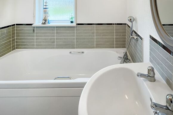 Oak Lodge Pet Friendly - Burton Constable Holiday Park, Sproatley