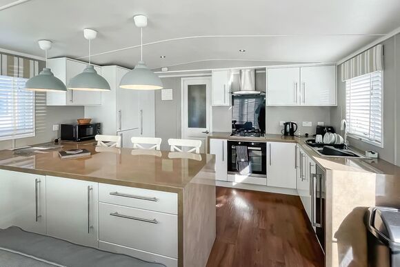 Holly Holiday Home Dog Friendly - Burton Constable Holiday Park, Sproatley