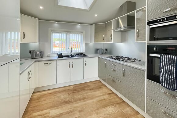 Sequoia Lodge - Burton Constable Holiday Park, Sproatley