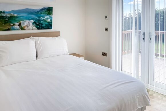 Sequoia Lodge - Burton Constable Holiday Park, Sproatley