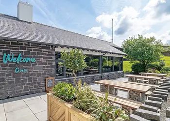 Brynteg Country and Leisure Retreat, Llanrug