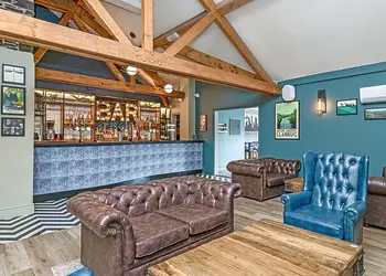 Brynteg Country and Leisure Retreat, Llanrug