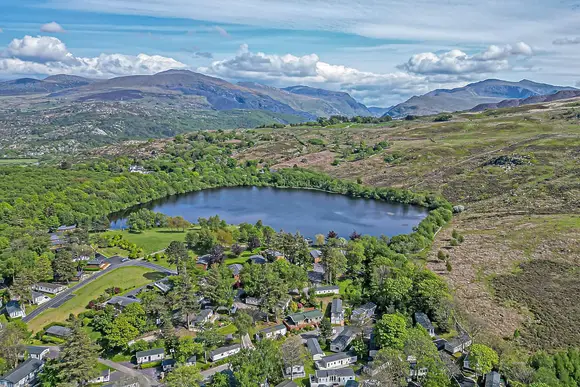 Brynteg Country and Leisure Retreat, Llanrug