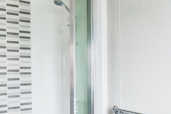 Silver  3 Pet Friendly Caravan - Brynteg Country and Leisure Retreat, Llanrug