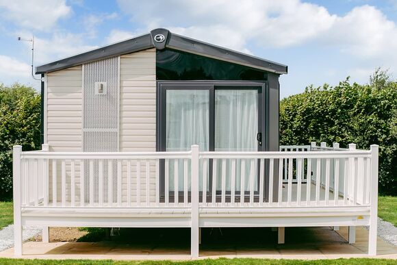 Gold 2  Caravan (slps 4) with decking - Brynteg Country and Leisure Retreat, Llanrug