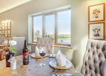 Beaconsfield Park, Shrewsbury