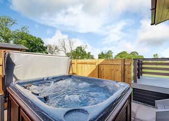 Haughmond Lodge - Beaconsfield Park, Shrewsbury