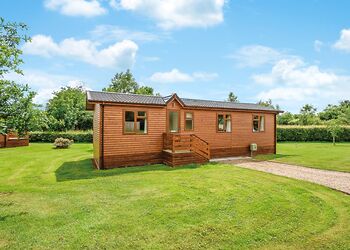 Chestnut Lodge - Beaconsfield Park, Shrewsbury