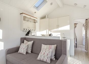 Cairnwood Premier - Beach Cove Coastal Retreat, Hele Bay, Ilfracombe
