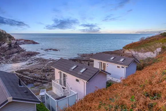 Beach Cove Coastal Retreat