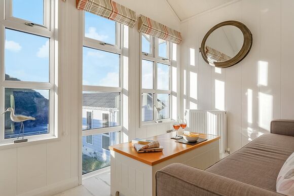 Beach Cove Coastal Retreat