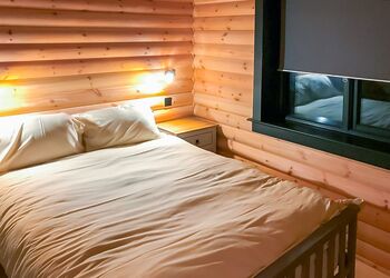 Aspen Log Lodge - Beech Hedge, Cargill