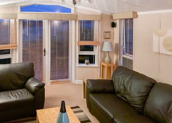 Willow Lodge - Beech Hedge, Cargill