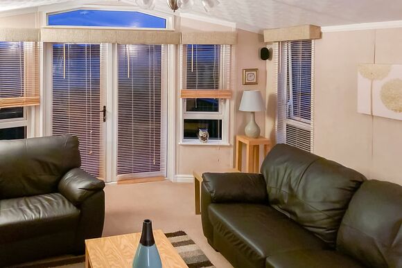 Willow Lodge - Beech Hedge, Cargill