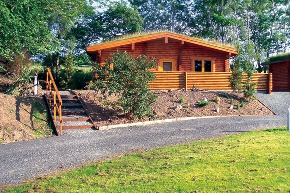 Bracken Log Lodge - Beech Hedge, Cargill