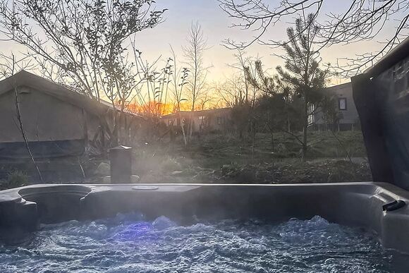 Fell View 6 Hot tub - Bowland Escapes, Chipping