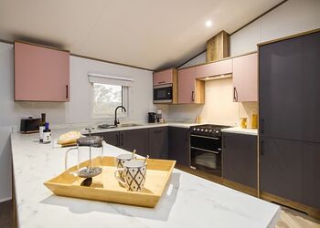 Banwy Retreat - Belan Bach Lodges, Llangadfan, Welshpool