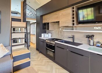Sanda Pod Hot Tub - Bennane Shore Holiday Park, Lendalfoot