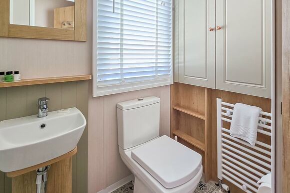 Raithlin - Bennane Shore Holiday Park, Lendalfoot
