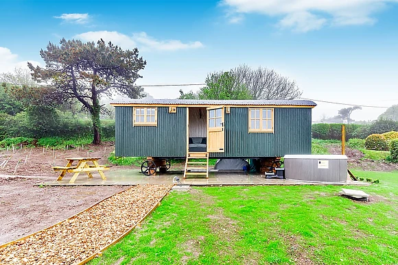 Wheal Premier Shepherd Hut  