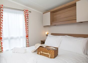 Gold 4 Hot Tub Caravan - Beverley Park, Paignton