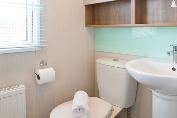 Gold 4 Hot Tub Caravan - Beverley Park, Paignton