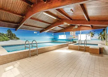 Indoor pool<br />