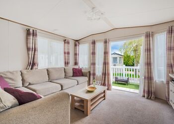 Signature Three Bedroom - Bucklegrove Holiday Park, Cheddar,