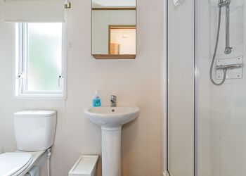 Typical Luxury 2 Plus (Pet) 