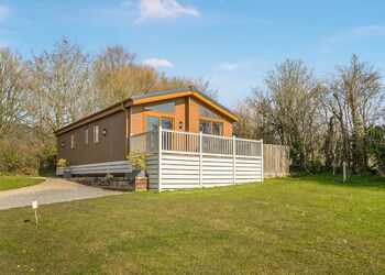Platinum Lodge 3 (Pet) - Bucklegrove Holiday Park, Cheddar,