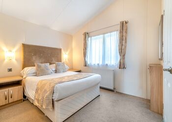 Platinum Lodge 3 (Pet) - Bucklegrove Holiday Park, Cheddar,