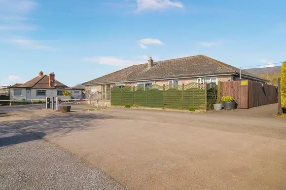 Bucklegrove Holiday Park, Cheddar,