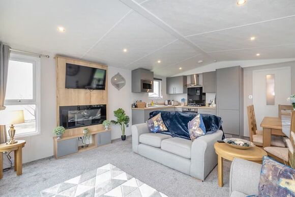 Chestnut (Pet) - Beverley Holiday Park, Beverley