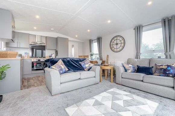 Chestnut (Pet) - Beverley Holiday Park, Beverley