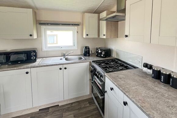 Cedar (Pet) - Beverley Holiday Park, Beverley