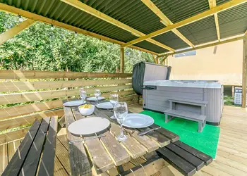 Blue Hills Holiday Park, St Agnes