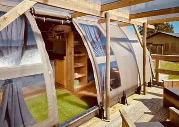 Blue Hills Skies - Blue Hills Holiday Park, St Agnes