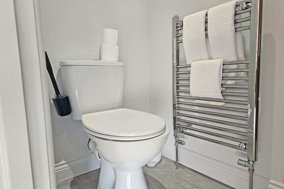 Country Pod 2 - Bainbridge Ings, Hawes,