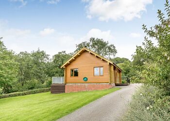 Erie Lodge - Black Hall Lodges, Knighton