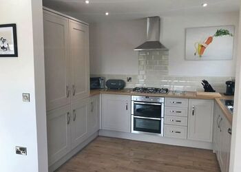 New Hampshire - Black Hall Lodges, Knighton