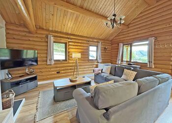 Michigan Lodge - Black Hall Lodges, Knighton