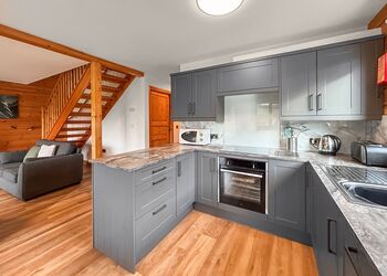 Inari Gold - Black Hall Lodges, Knighton