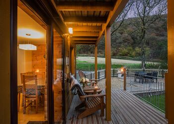 Helsinki Lodge - Black Hall Lodges, Knighton