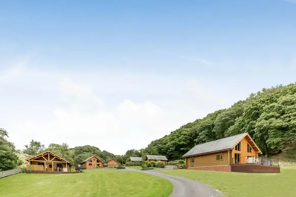 Black Hall Lodges, Knighton