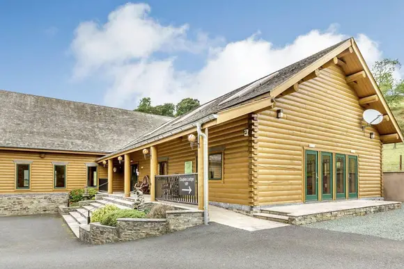 Black Hall Lodges, Knighton