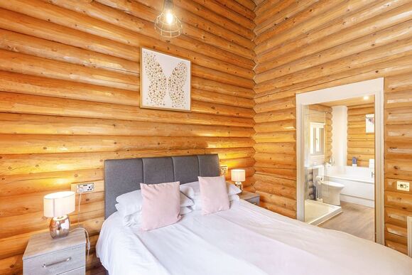 Erie Lodge - Black Hall Lodges, Knighton