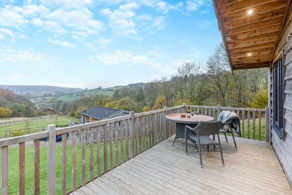 Couples Lodge VIP - Black Hall Lodges, Knighton
