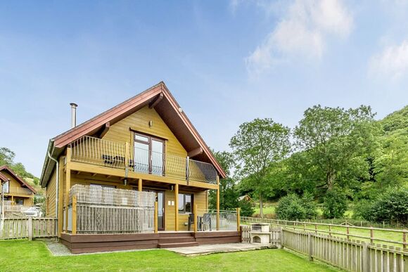 Inari Lodge - Black Hall Lodges, Knighton