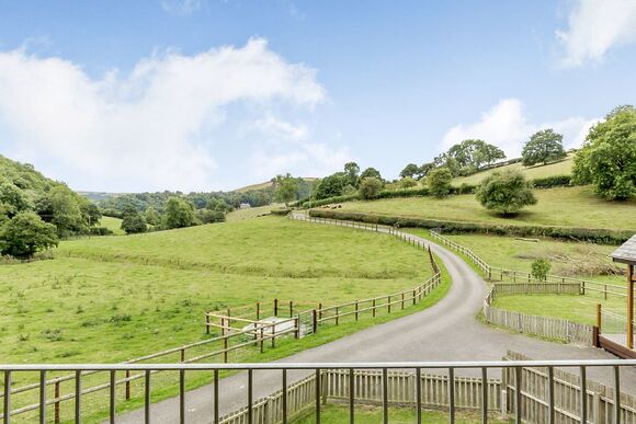 Inari Lodge - Black Hall Lodges, Knighton